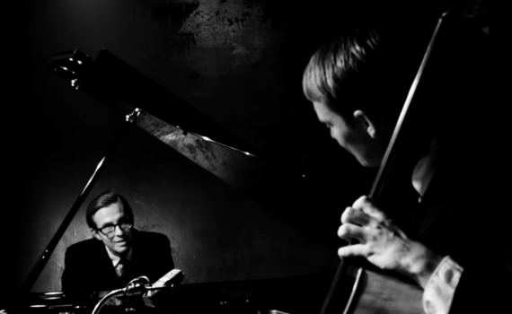 Everybody Digs Bill Evans screengrab